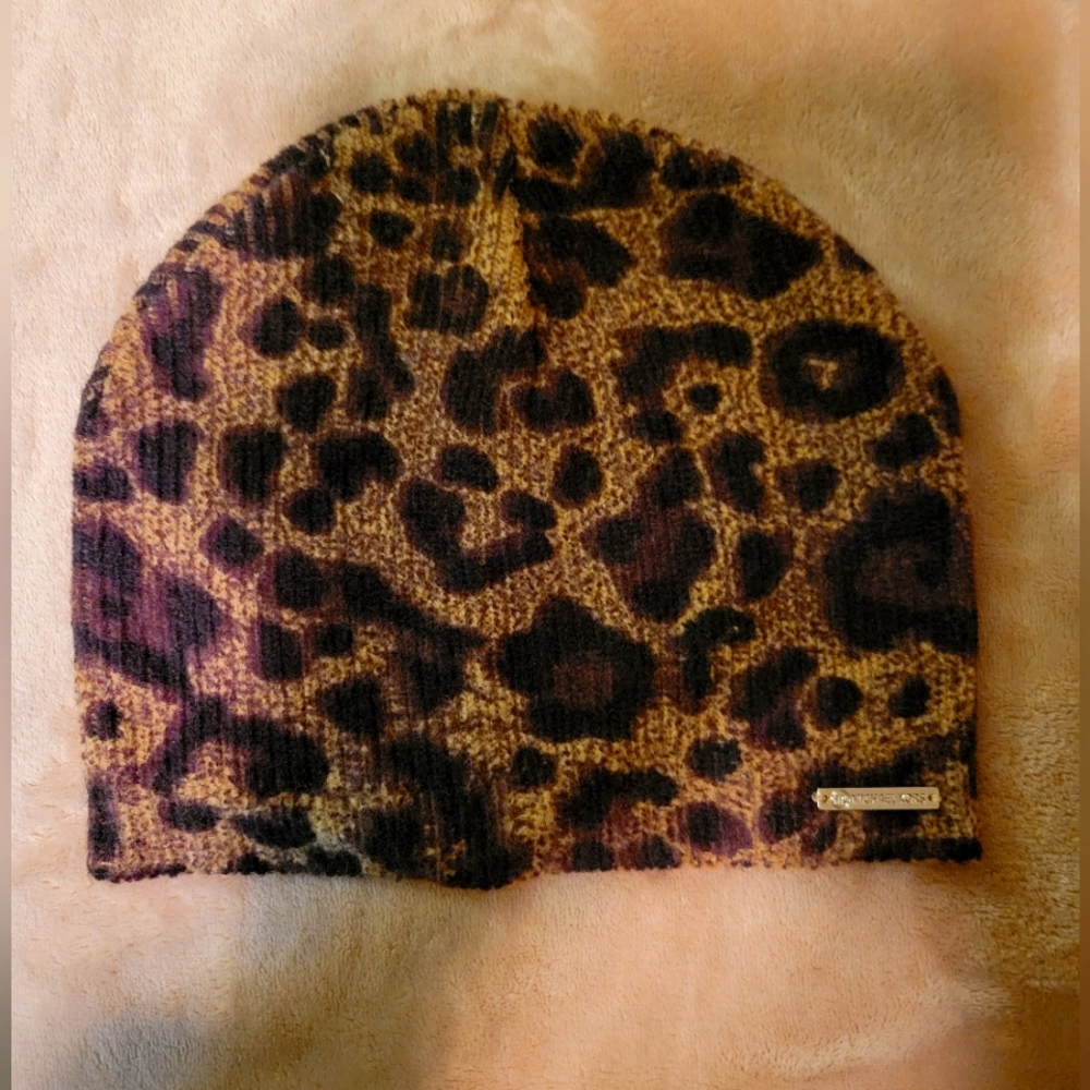 Michael Kors knitted winter hat